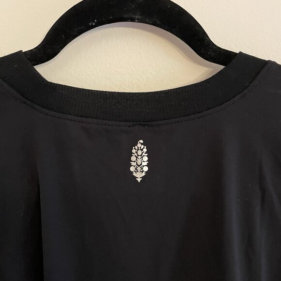 FP Movement Women M Black Lightweight Sweat-Wicking Cropped Throwback Tank Top - Picture 10 of 10